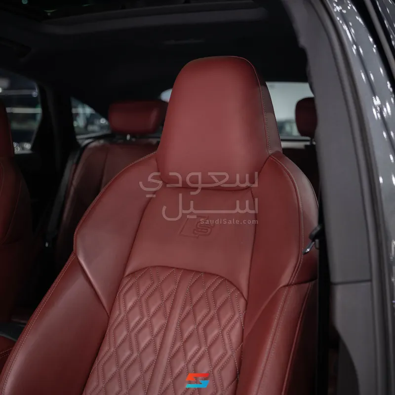 2024 اودي اس كيو 8