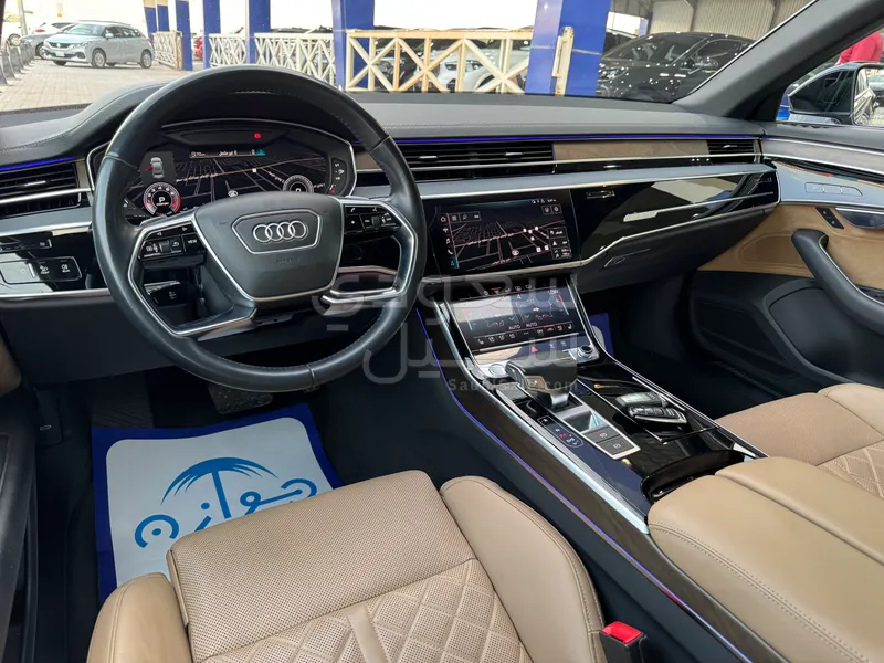 2019 اودي اي 8 ال 55تي اف اس أي