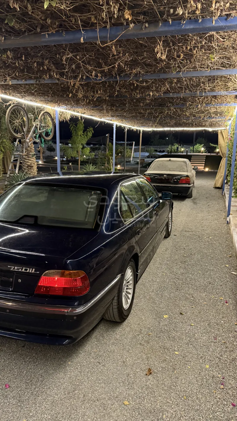 1999 بي ام دبليو الفئة السابعة 750 إل أي
