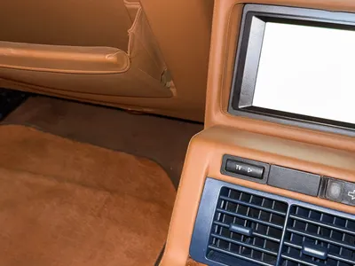 1999 بي ام دبليو الفئة السابعة 750 إل أي