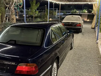 1999 بي ام دبليو الفئة السابعة 750 إل أي