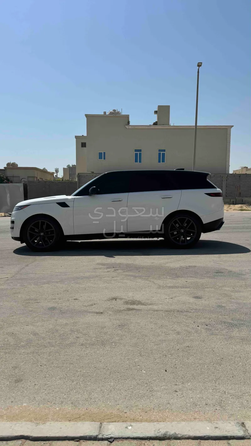 2023 لاند روفر رينج روفر سبورت اتش اس اي