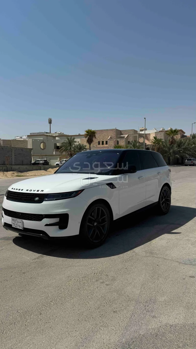 2023 لاند روفر رينج روفر سبورت اتش اس اي