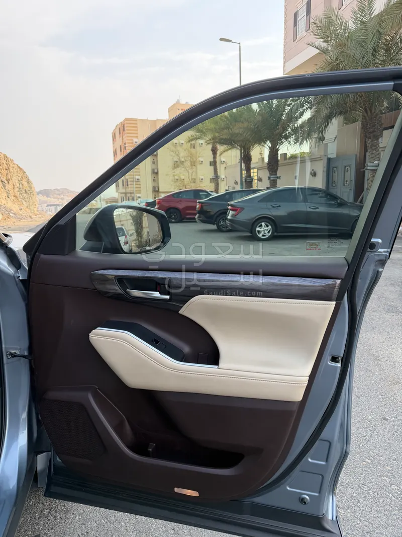 2020 تويوتا هايلاندر