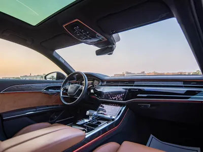 2021 اودي اي 8 ال 55تي اف اس أي