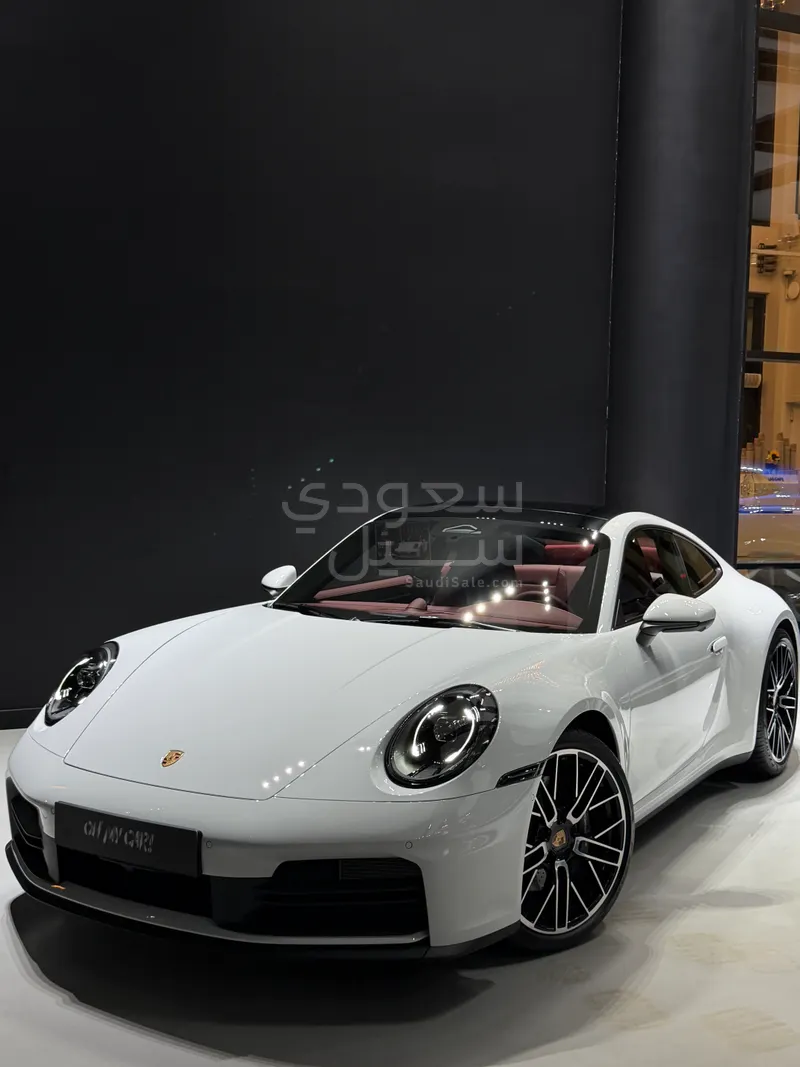2026 بورش 911 كاريرا