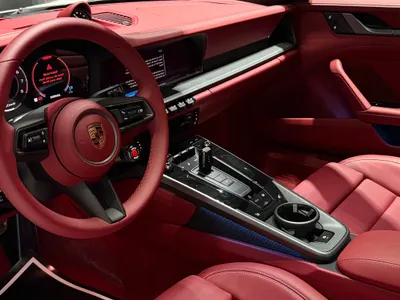 2026 بورش 911 كاريرا
