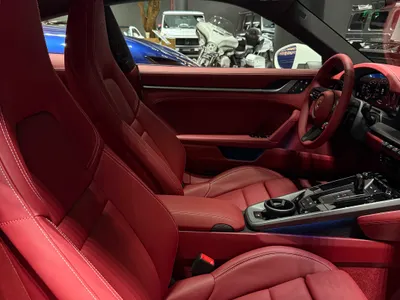 2026 بورش 911 كاريرا