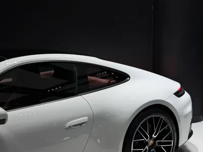 2026 بورش 911 كاريرا