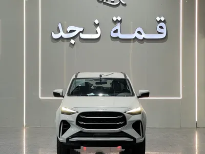 2026 ايسوزو ام يو اكس