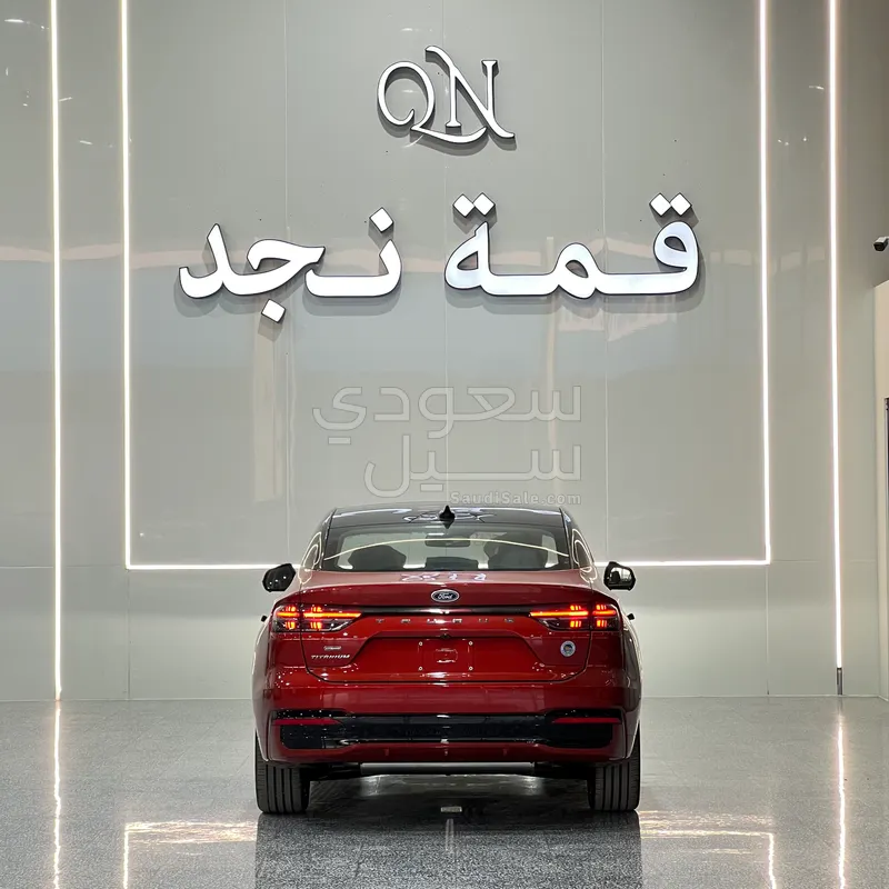 2026 فورد توروس تايتينيوم