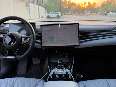 2025 بي واي دي سيل