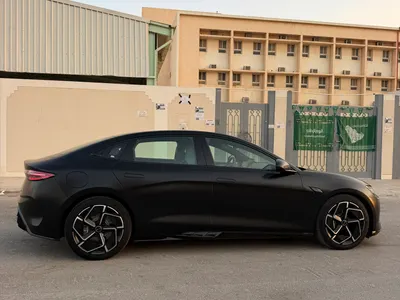 2025 بي واي دي سيل