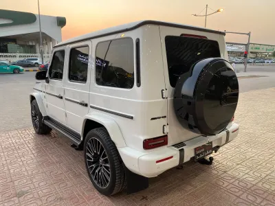 2025 مرسيدس - بنز جي 63 أي إم جي