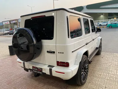 2025 مرسيدس - بنز جي 63 أي إم جي