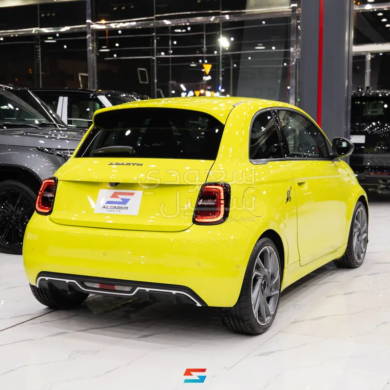 2025 فيات ابارث