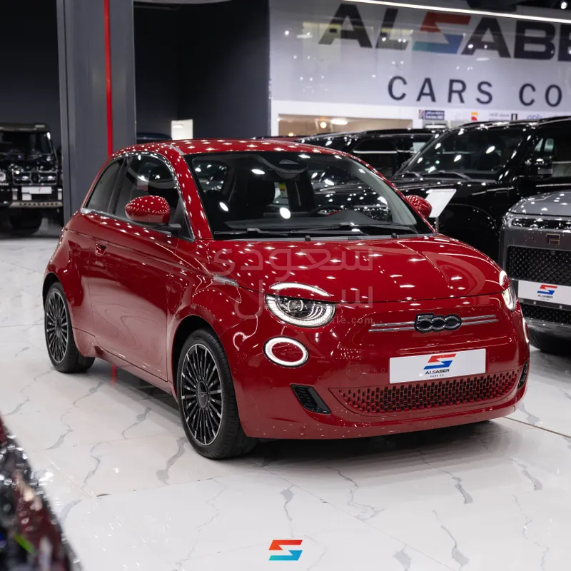 2025 فيات 500