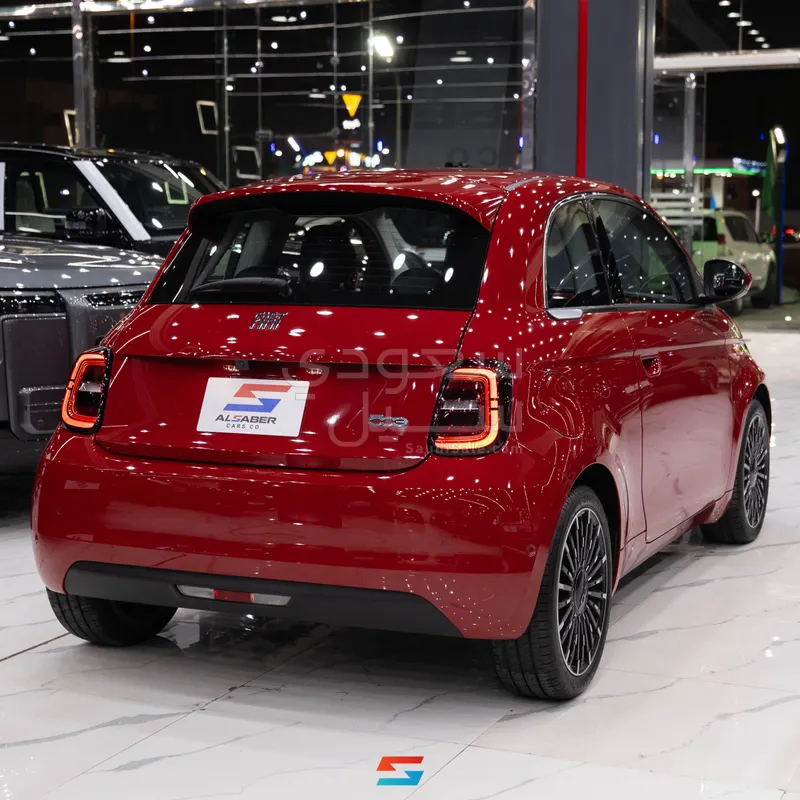 2025 فيات 500