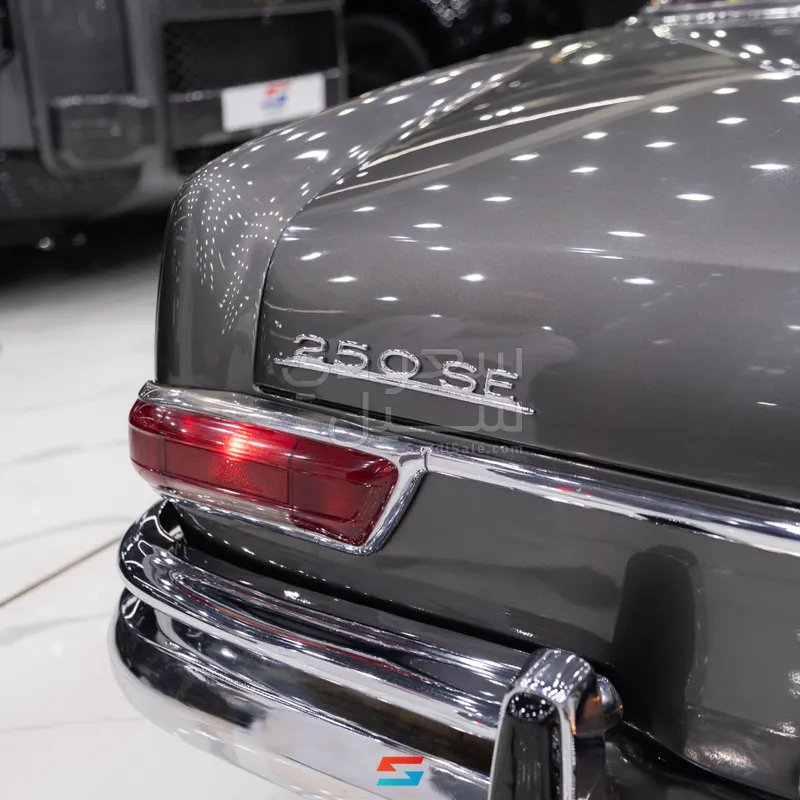1966 مرسيدس - بنز إس إي 250