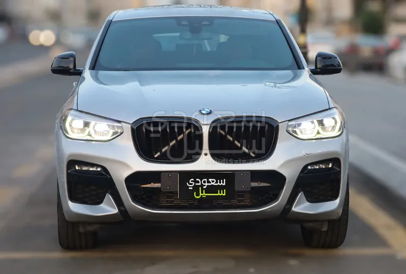 2021 بي ام دبليو الفئة اكس 4