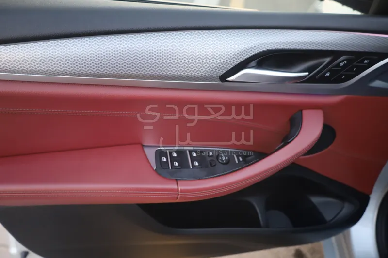 2021 بي ام دبليو الفئة اكس 4