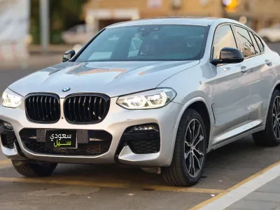 2021 بي ام دبليو الفئة اكس 4