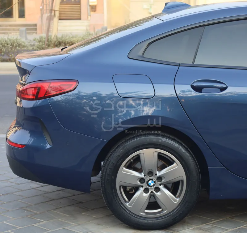 2022 بي ام دبليو الفئة الثانية 218 جران كوبيه