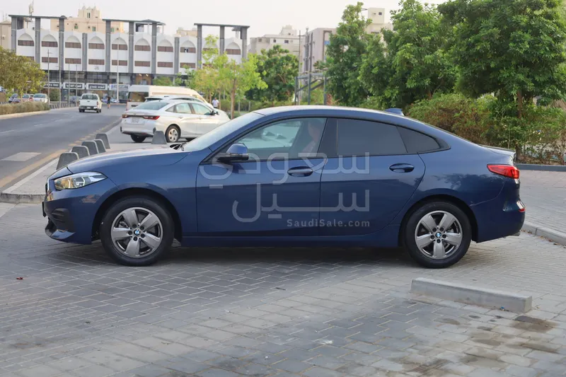 2022 بي ام دبليو الفئة الثانية 218 جران كوبيه