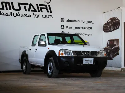 2013 نيسان داتسون غمارتين