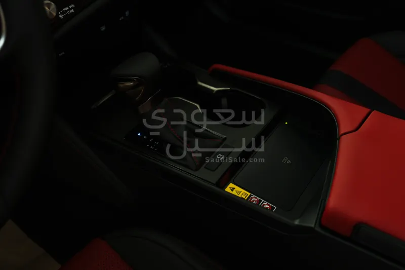 2025 لكزس إي إس 350 اف سبورت