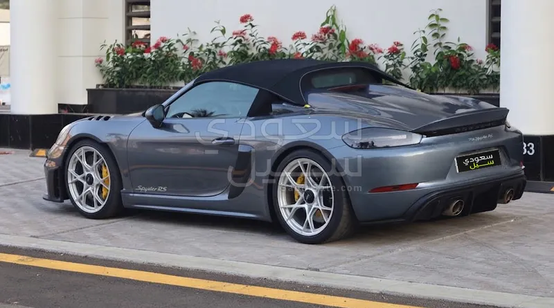 2025 بورش 718 سبايدر ار اس