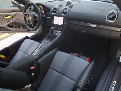 2025 بورش 718 سبايدر ار اس