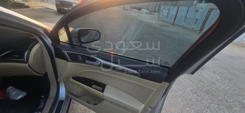 2014 فورد فيوجن