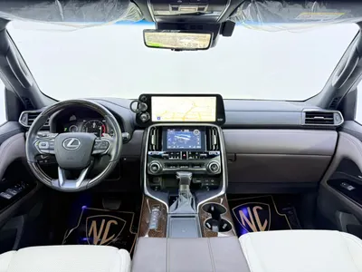 2025 لكزس إل إكس 600