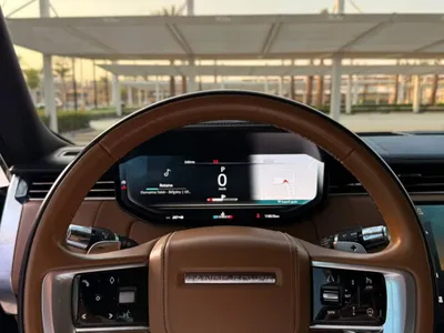 2022 لاند روفر رينج روفر فوج اوتوبيوغرافي