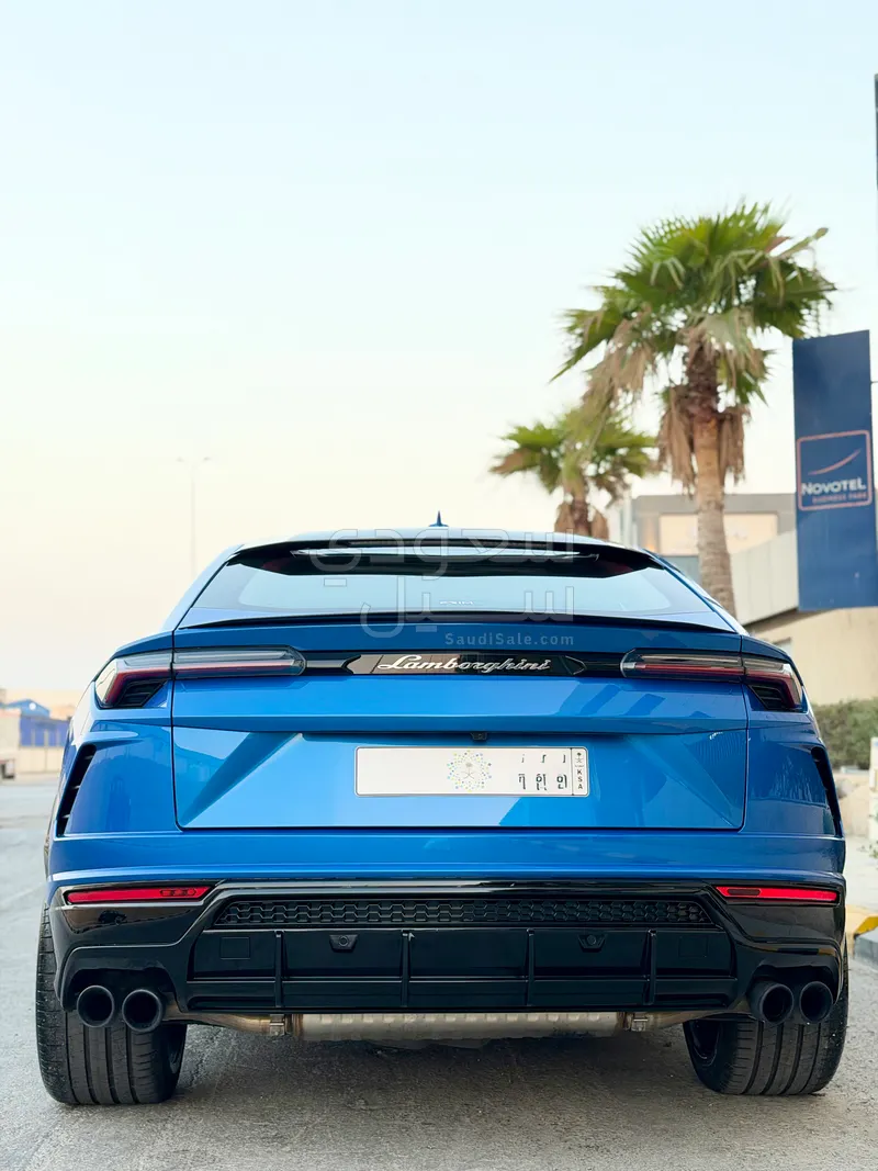2020 لمبرجيني اوروس