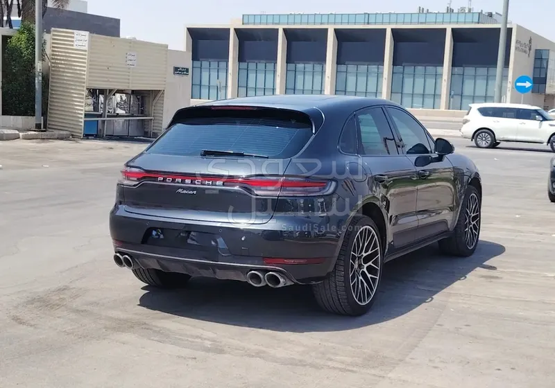 2021 بورش ماكان جي تي اس