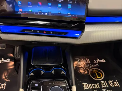 2025 بي ام دبليو الفئة الخامسة 520 أي إم كت