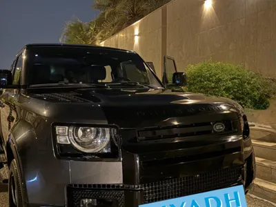2023 لاند روفر ديفيندر اكس 110