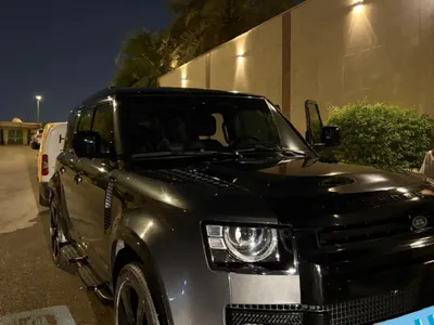 2023 لاند روفر ديفيندر اكس 110