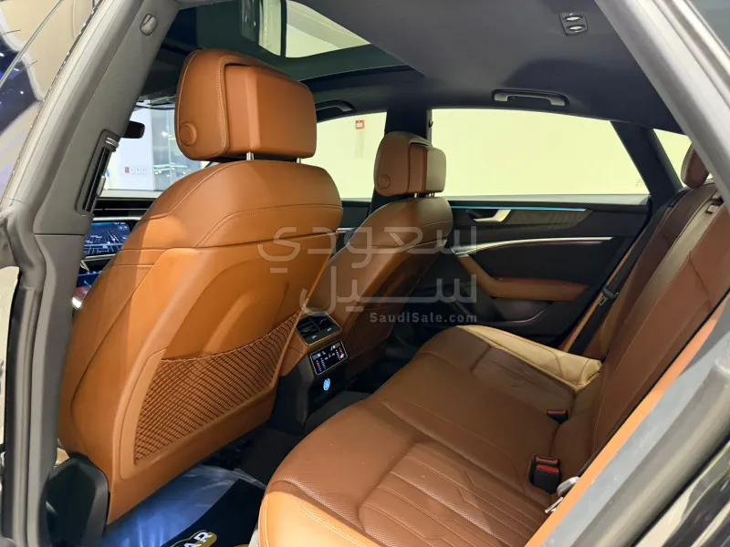 2019 اودي اي 7