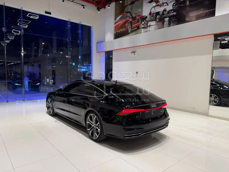 2019 اودي اي 7