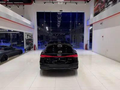 2019 اودي اي 7