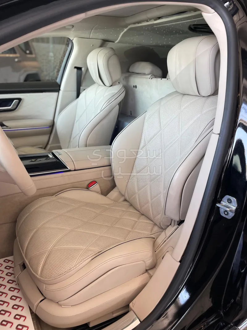 2022 مرسيدس - بنز إس 680