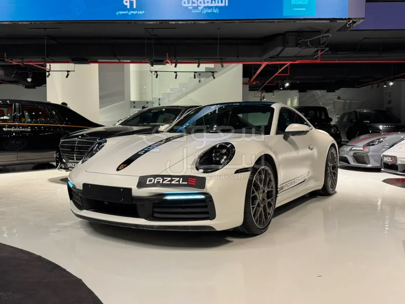 2024 بورش 911 كاريرا اس