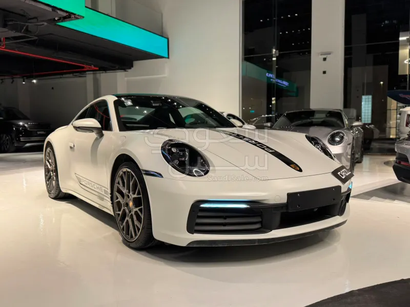 2024 بورش 911 كاريرا اس