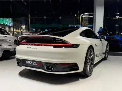 2024 بورش 911 كاريرا اس