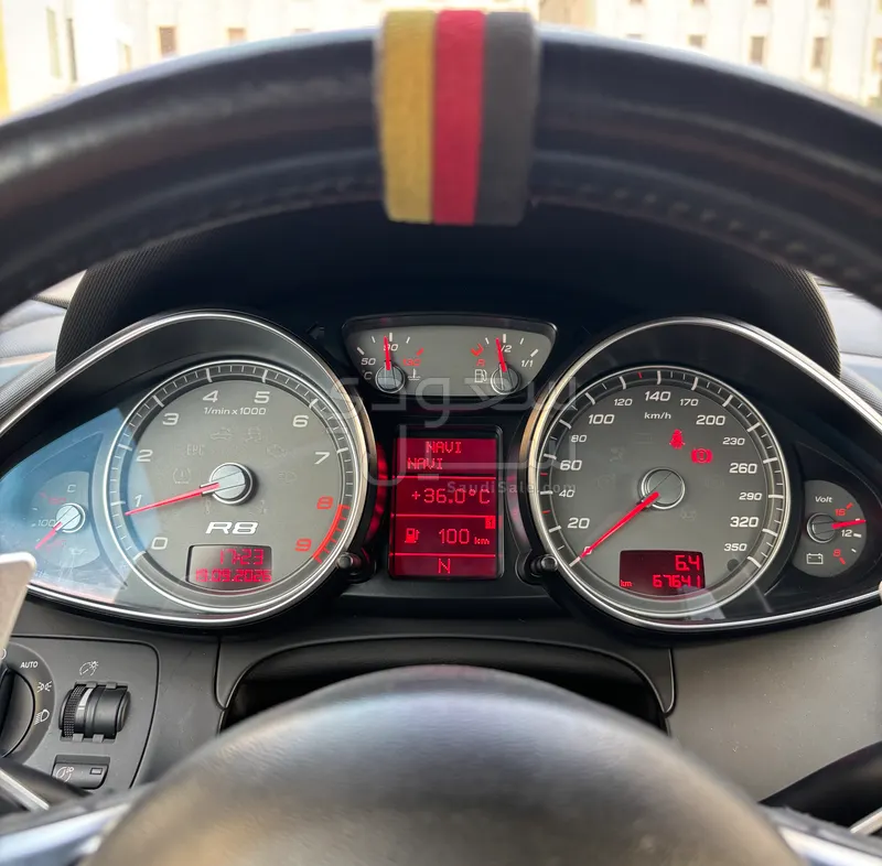 2008 اودي ار 8