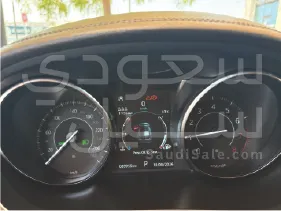 2020 جاكوار اي-بيس