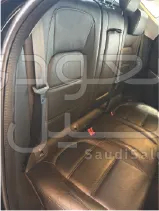 2020 جاكوار اي-بيس